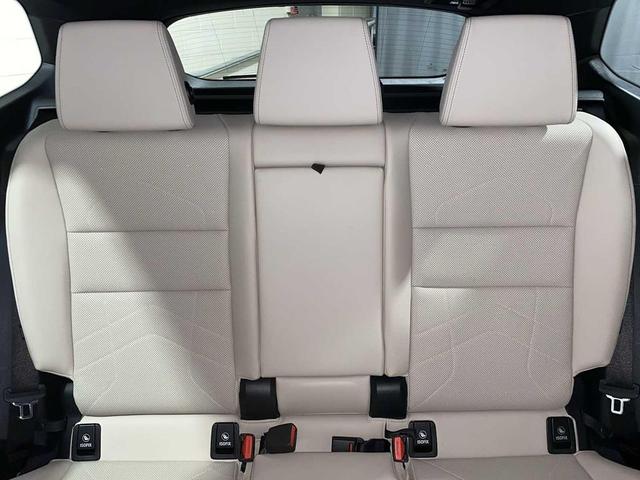 Photo of 2023 San Remo Green Metallic BMW X1