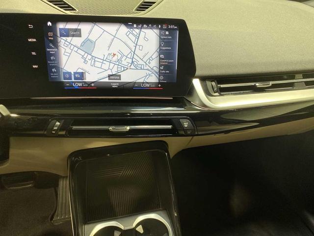 Photo of 2023 San Remo Green Metallic BMW X1