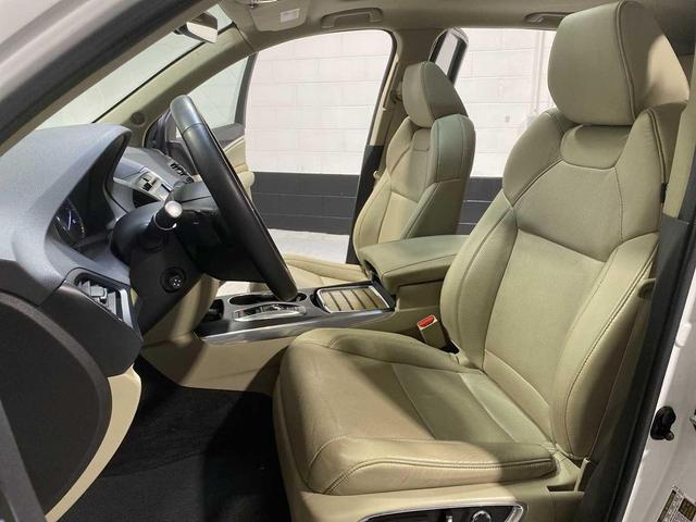Photo of 2020 Platinum White Pearl Acura MDX