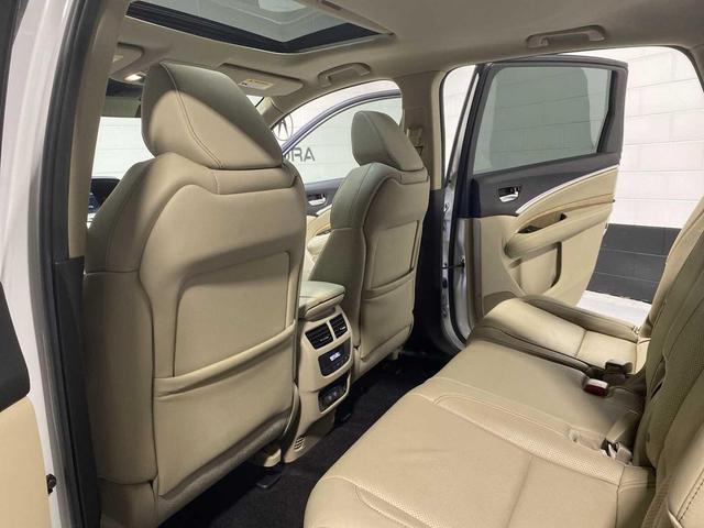 Photo of 2020 Platinum White Pearl Acura MDX