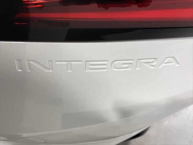 Photo of 2024 Platinum White Pearl Acura Integra