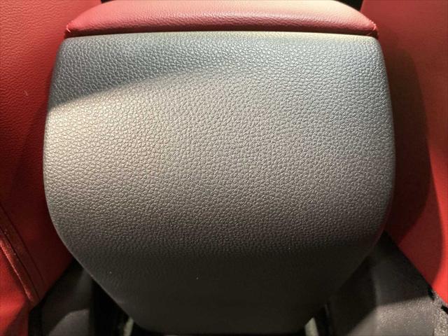 Photo of 2024 Platinum White Pearl Acura Integra