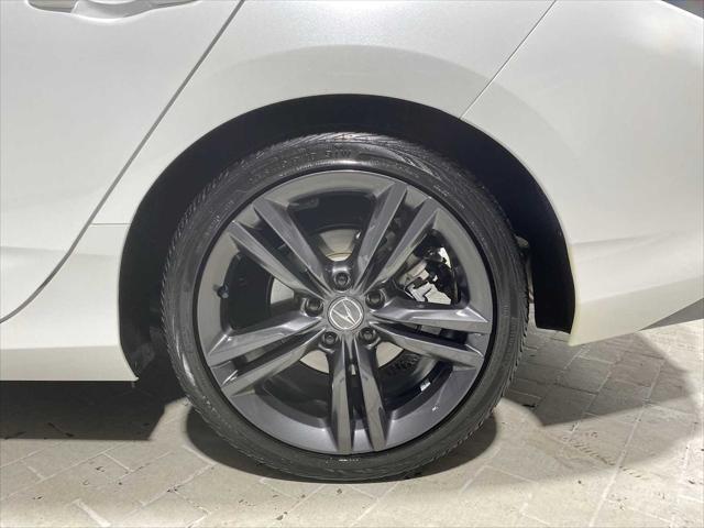 Photo of 2024 Platinum White Pearl Acura Integra