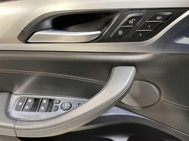 Photo of 2019 Glacier Silver Metallic BMW X4