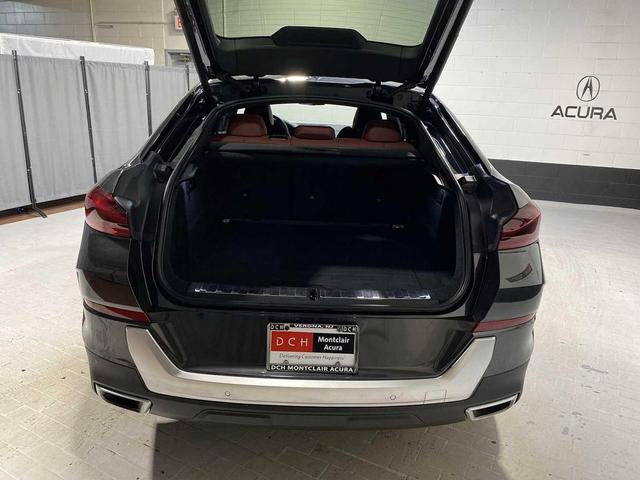 Photo of 2022 Dark Graphite Metallic BMW X6