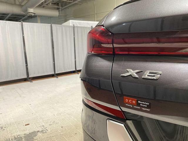 Photo of 2022 Dark Graphite Metallic BMW X6