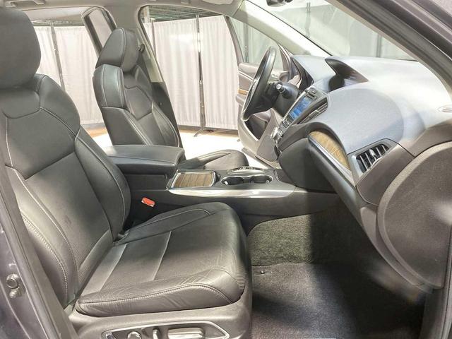 Photo of 2020 Modern Steel Metallic Acura MDX