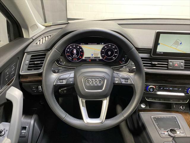 Photo of 2018 Navarra Blue Metallic Audi Q5