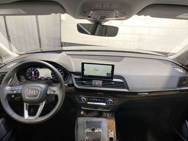 Photo of 2018 Navarra Blue Metallic Audi Q5