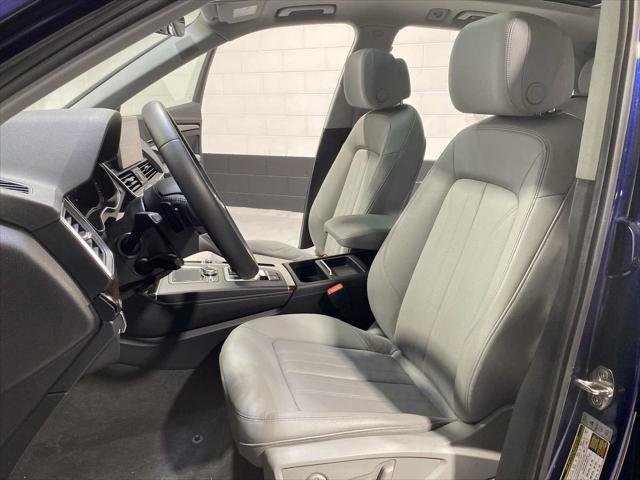 Photo of 2018 Navarra Blue Metallic Audi Q5