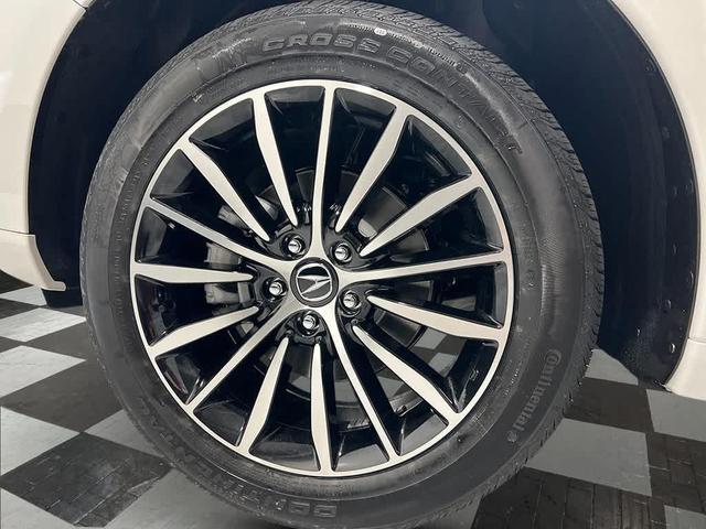 Photo of 2025 Platinum White Pearl Acura RDX