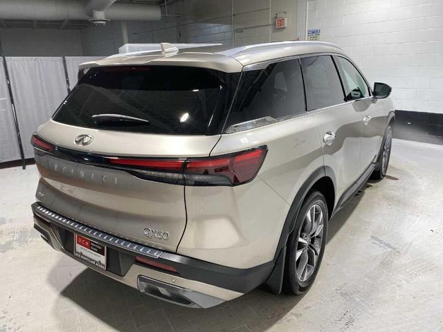 Photo of 2022 Warm Titanium INFINITI QX60