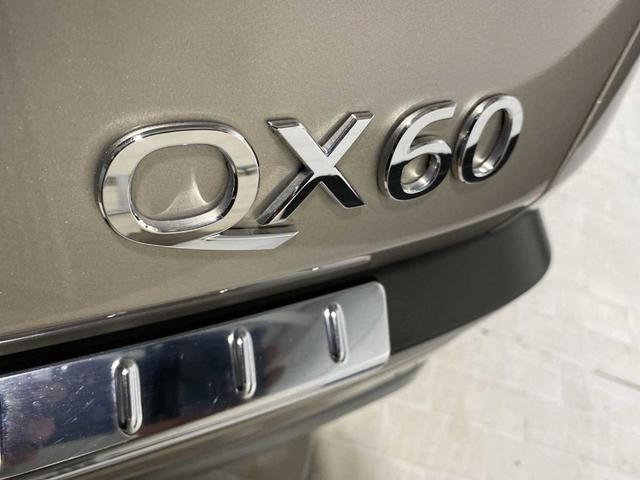 Photo of 2022 Warm Titanium INFINITI QX60