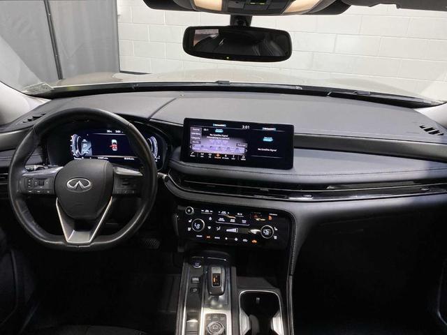 Photo of 2022 Warm Titanium INFINITI QX60