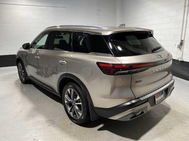 Photo of 2022 Warm Titanium INFINITI QX60