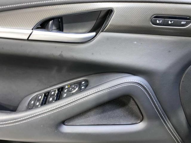 Photo of 2022 Warm Titanium INFINITI QX60