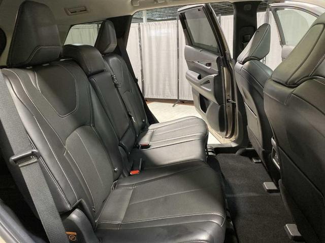 Photo of 2022 Warm Titanium INFINITI QX60