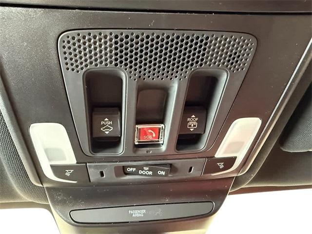 Photo of 2025 Platinum White Pearl Acura ADX
