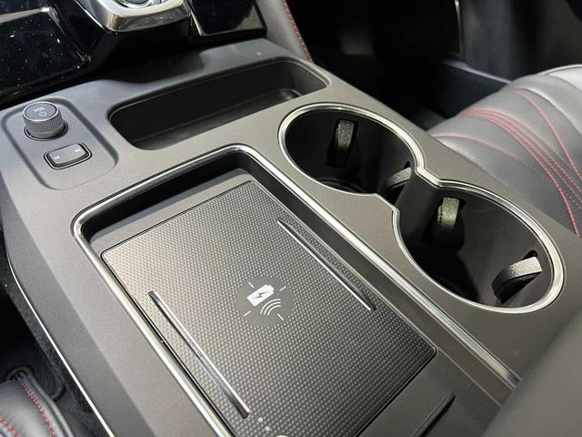 Photo of 2026 Urban Gray Pearl Acura MDX