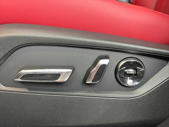 Photo of 2025 Apex Blue Pearl Acura RDX