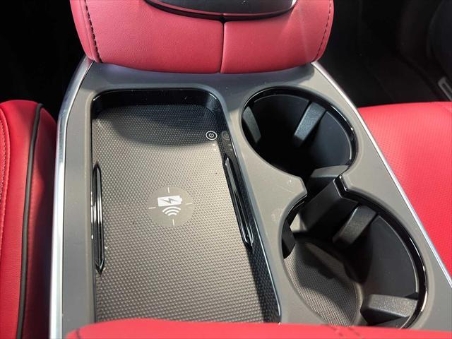 Photo of 2025 Apex Blue Pearl Acura RDX