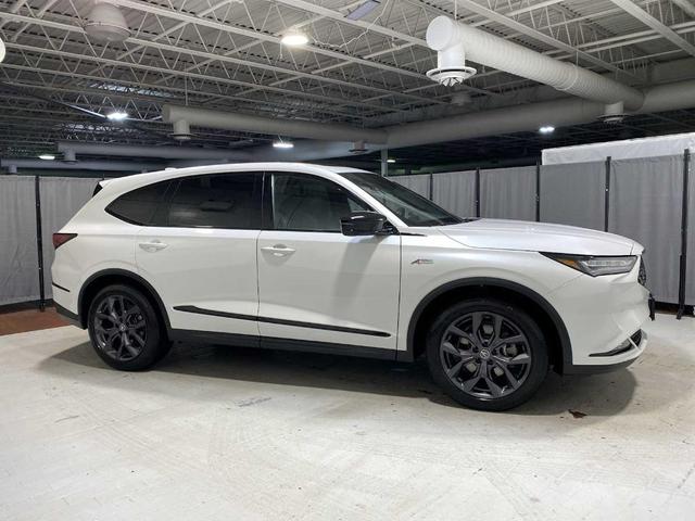 Photo of 2023 Platinum White Pearl Acura MDX