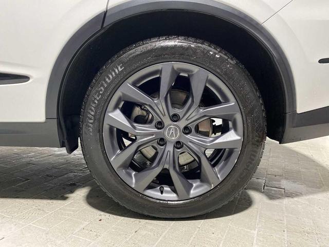 Photo of 2023 Platinum White Pearl Acura MDX