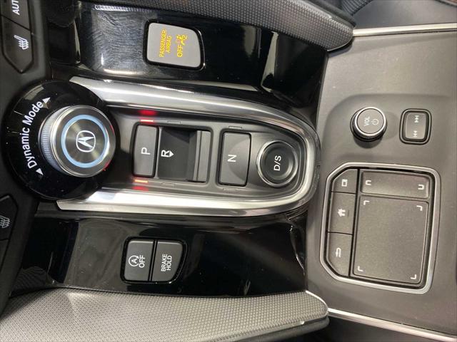 Photo of 2022 Majestic Black Pearl Acura TLX