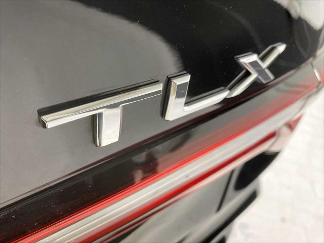 Photo of 2022 Majestic Black Pearl Acura TLX