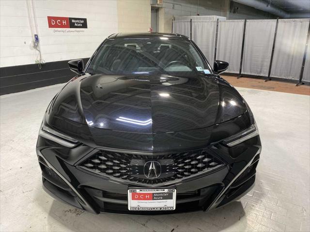 Photo of 2022 Majestic Black Pearl Acura TLX
