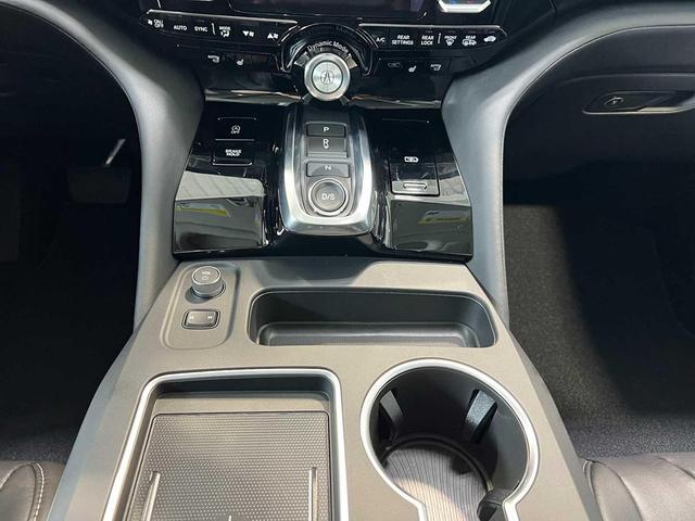 Photo of 2026 Majestic Black Pearl Acura MDX