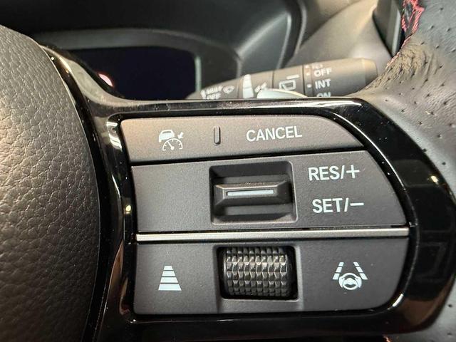 Photo of 2025 Urban Gray Pearl Acura ADX
