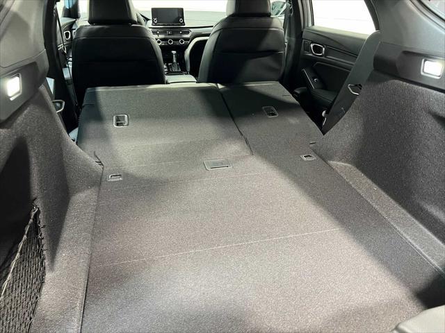 Photo of 2025 Platinum White Pearl Acura Integra