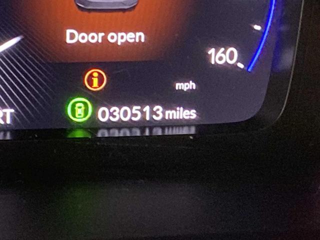 Photo of 2023 Platinum White Pearl Acura Integra