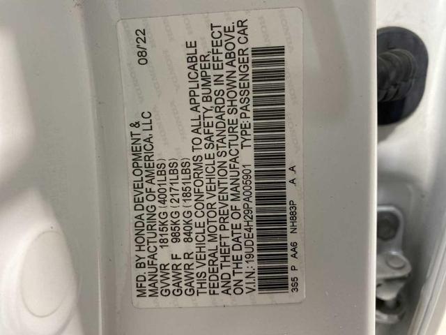 Photo of 2023 Platinum White Pearl Acura Integra