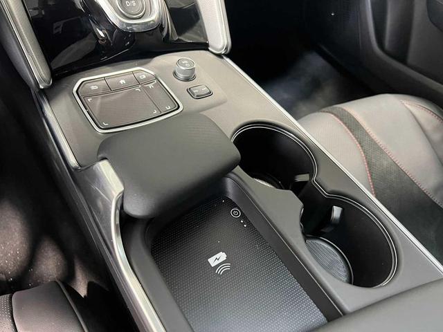 Photo of 2025 Majestic Black Pearl Acura TLX