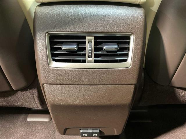 Photo of 2020 Obsidian Black Lexus RX 350