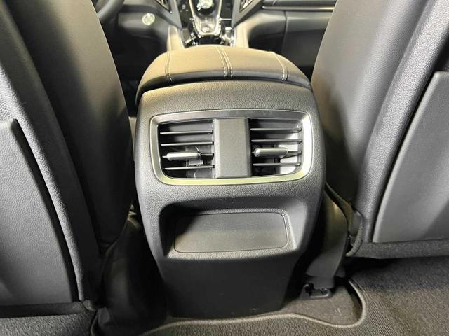 Photo of 2025 Liquid Carbon Metallic Acura RDX