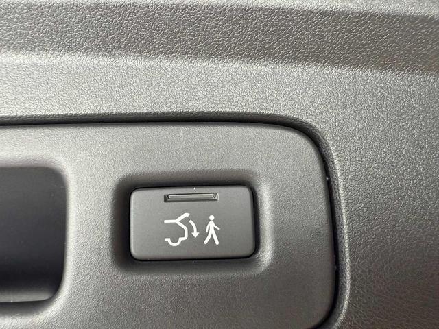 Photo of 2025 Urban Gray Pearl Acura ADX