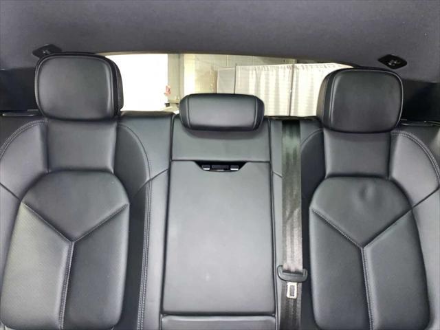 Photo of 2022 Dolomite Silver Metallic Porsche Macan