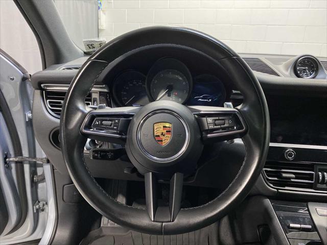 Photo of 2022 Dolomite Silver Metallic Porsche Macan