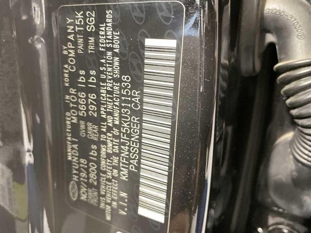Photo of 2019 Victoria Black Genesis G80