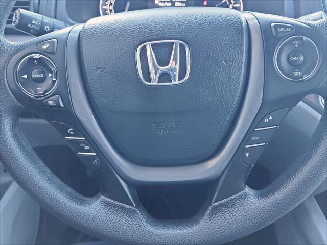 Photo of 2016 Black Honda Pilot