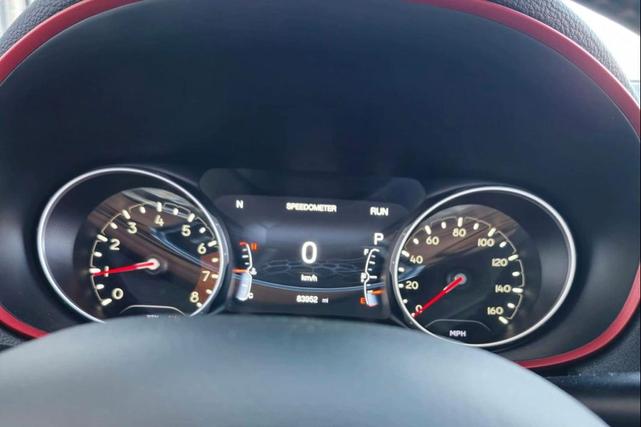 Photo of 2019 White Clearcoat Jeep Compass