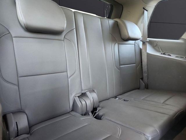 Photo of 2015 Summit White GMC Yukon