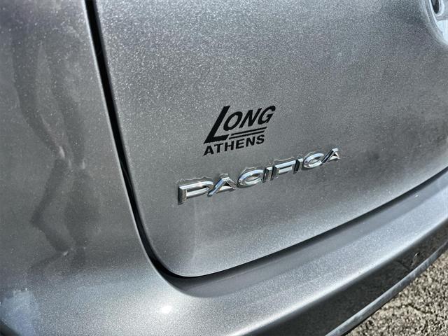 Photo of 2020 Billet Silver Metallic Clearcoat Chrysler Pacifica