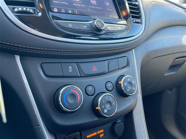 Photo of 2020 Mosaic Black Metallic Chevrolet Trax