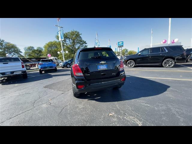 Photo of 2020 Mosaic Black Metallic Chevrolet Trax