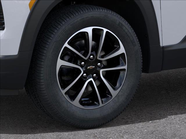 Photo of 2026 Summit White Chevrolet Trailblazer