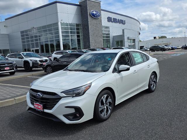 Photo of 2025 Crystal White Pearl Subaru Legacy